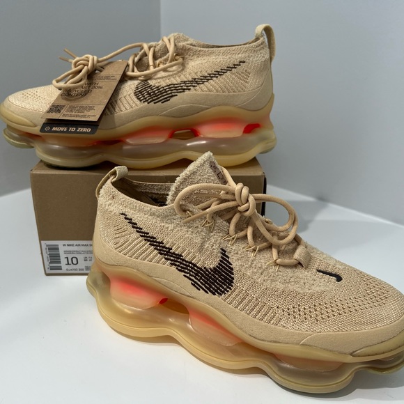 SOLD - NIKE AIR MAX SCORPION FLYKNIT - Picture 1 of 5